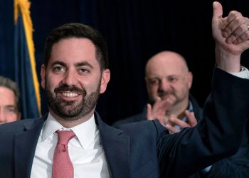 Biden-district Republicans say McCarthy will be speaker, whether by ‘1 ballot or 100 ballots or more’