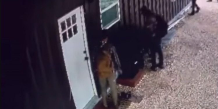 Texas ranch owner near border catches men attempting to break into house