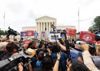 Chief Justice in year-end report reinforces need for judicial security after contentious year at Supreme Court