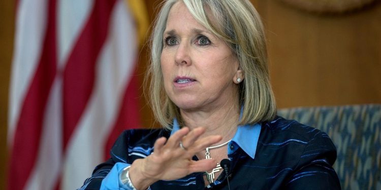 NM Gov. Michelle Lujan Grisham to undergo knee replacement surgery in WA