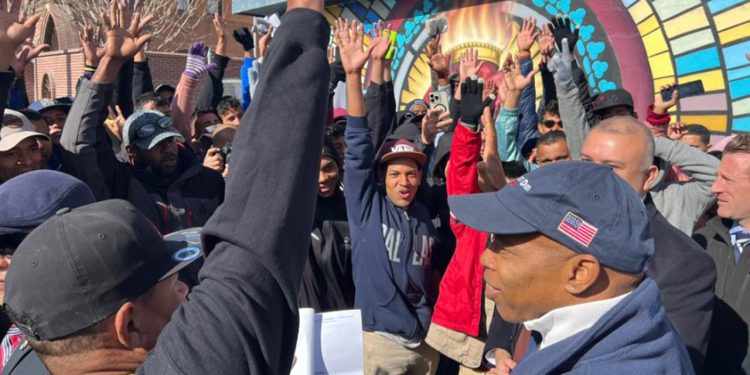 NYC Mayor Eric Adams calls migrant surge at border a ‘national crisis’ during El Paso visit