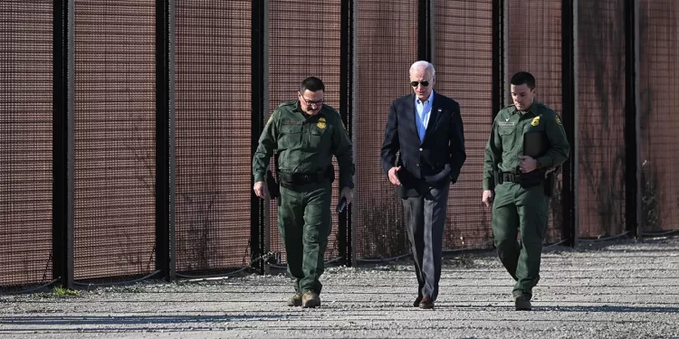 Biden departs El Paso after brief border visit without seeing most impacted areas, critics say