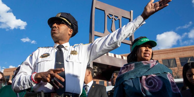 DC council softens penalties for violent crimes by overriding mayor’s veto of criminal code rewrite