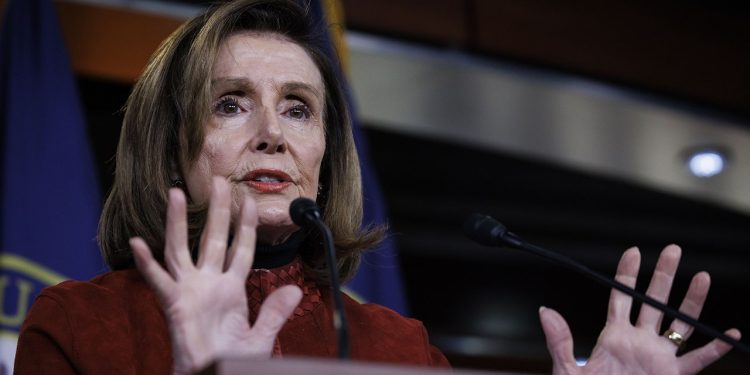 Josh Hawley introduces PELOSI Act to bar lawmakers from trading stocks and profiting while in office