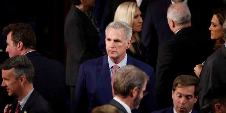 McCarthy falls short in third House speaker vote as Jordan gains momentum