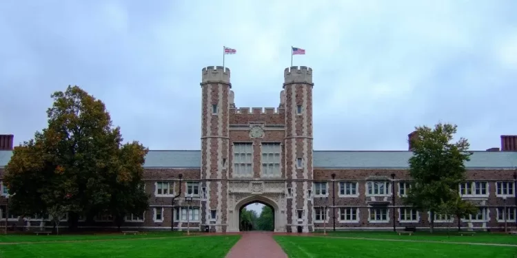 Children’s hospital advised school district not to require disclosure of students’ chest-binding to parents