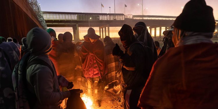 Top Homeland Republican blasts ‘after dark’ border numbers release, promises ‘tides are changing’