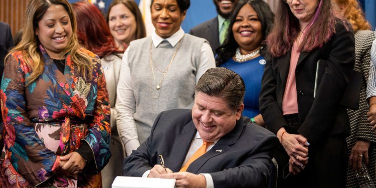 Illinois Gov. Pritzker signs sweeping abortion protections into law