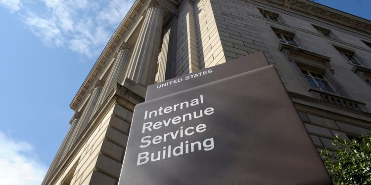 IRS targeted poorest taxpayers while millionaires went mostly unscathed in 2022: report