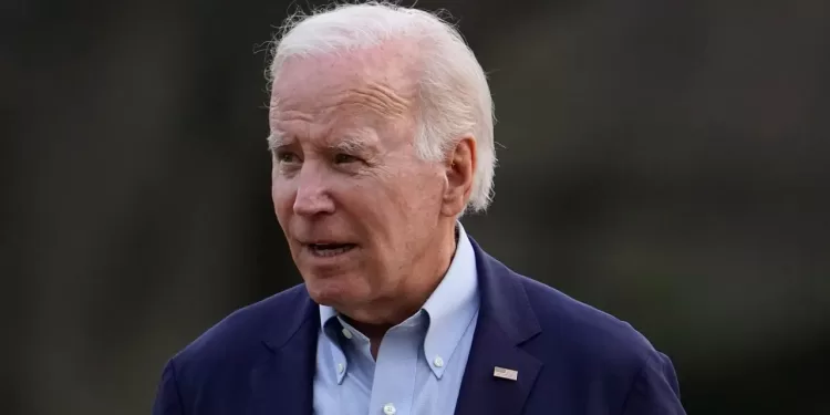 Biden says it’s his ‘intention’ to visit US-Mexico border amid historic crisis