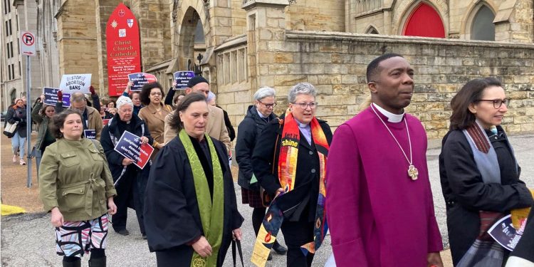 Missouri sued by pro-abortion clergy over post-Roe ban