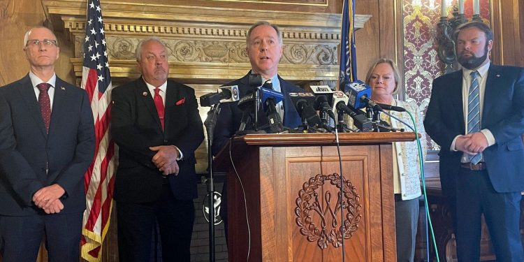 Wisconsin bail amendment headed to ballot box in April