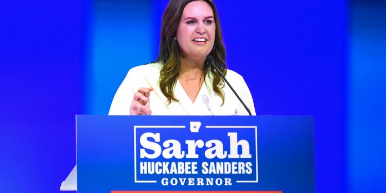 Sarah Huckabee Sanders empowers parents, teachers to bolster pre-K literacy with new order