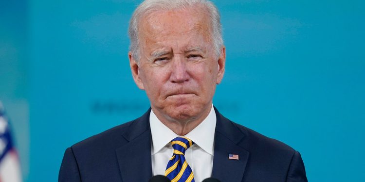 Parkland dad slams Biden: ‘Don’t use my daughter’s death to advance your political agenda’