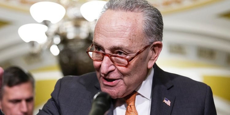 Schumer breaks silence on Chinese spy balloon, praises Biden admin for shooting it down