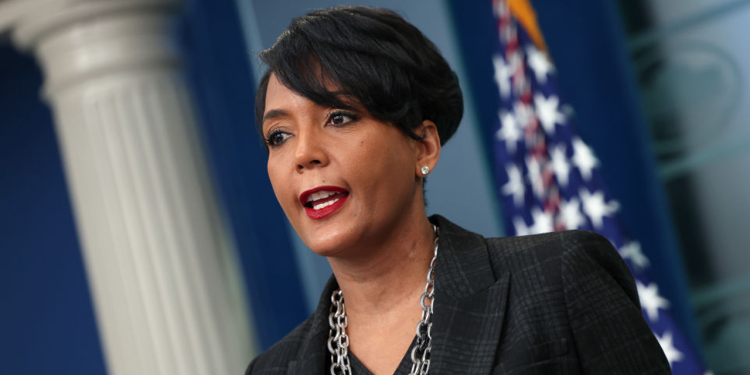 Keisha Lance Bottoms announces departure from White House role
