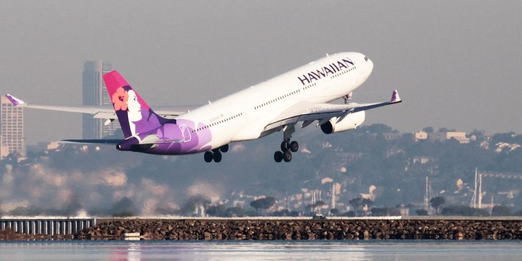 Biden administration pushes back on GOP effort to end vaccine requirement for international air travelers