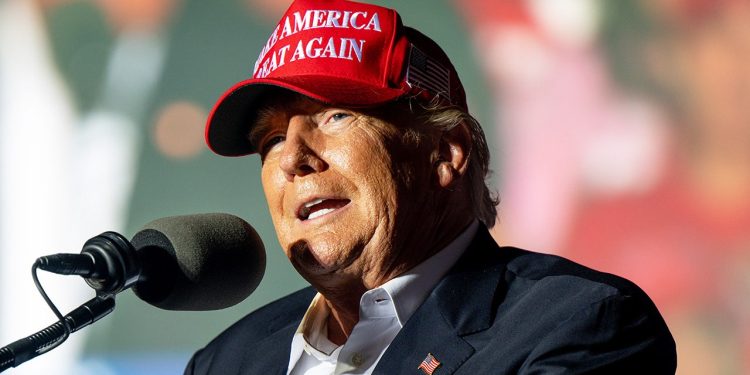 Trump gears up for 2024 rally in Waco, Texas amid ongoing federal investigation, possible NY indictment