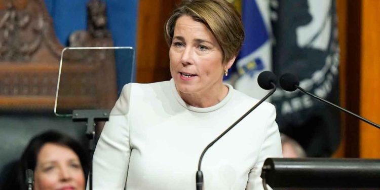 Massachusetts Gov. Healey creates ‘Latino Empowerment’ council