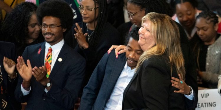 Biden invites Tennessee Democrats to White House after expulsion votes
