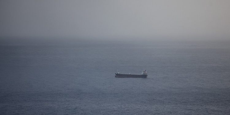 Greek-flagged M/V Sea Champion sustains minor damage in Houthi missile attack