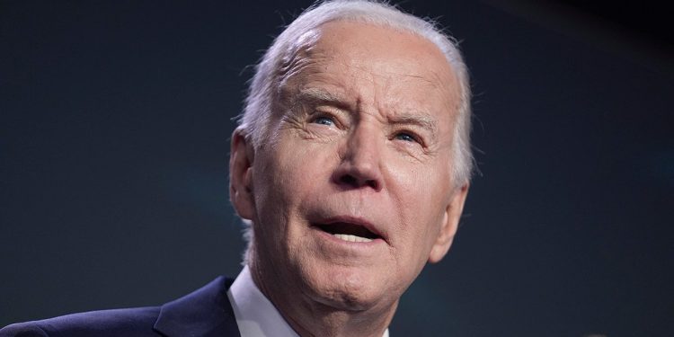 After Michigan primary, Democrats watch for Biden to thread the needle on Israel and Gaza